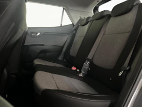 https://vehicle.imgix.net/4227176/9d58e055-40cc-43c2-9399-4163e1f43289.jpg