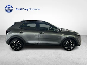 https://vehicle.imgix.net/4227176/b3eb0658-7005-413d-866e-c8d0b35e1447.jpg