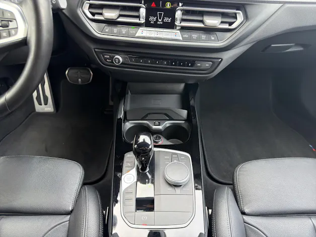 BMW 120d xDrive Steptronic Pure M Sport