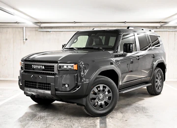 image du véhicule TOYOTA Land Cruiser 2.8 D 48V Style image du véhicule TOYOTA Land Cruiser 2.8 D 48V Style