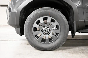 image du véhicule TOYOTA Land Cruiser 2.8 D 48V Style