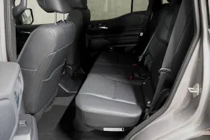 Toyota Land Cruiser 2.8 D 48V Invincible