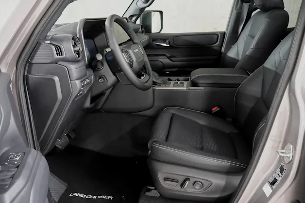 Toyota Land Cruiser 2.8 D 48V Invincible