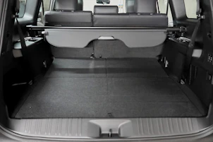image du véhicule TOYOTA Land Cruiser 2.8 D 48V Invincible