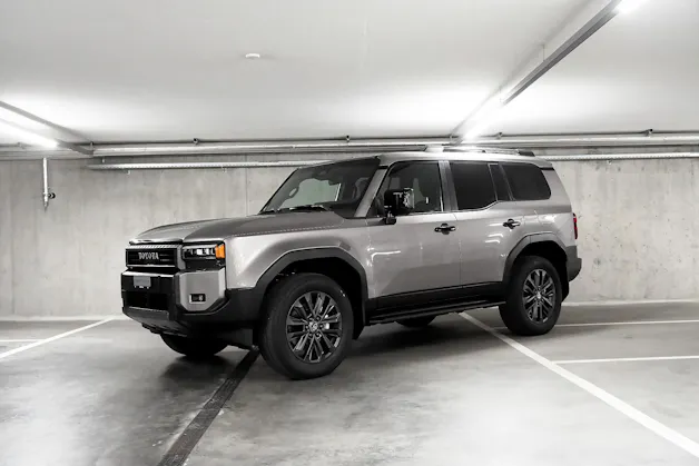 Toyota Land Cruiser 2.8 D 48V Invincible