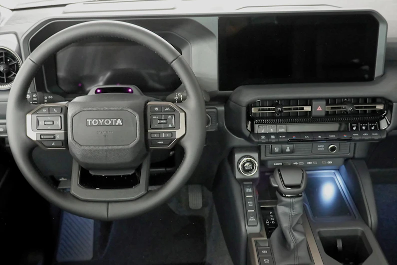 image du véhicule TOYOTA LANDCRUISER