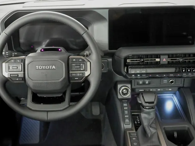 Toyota Land Cruiser 2.8 D 48V Invincible