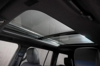 https://vehicle.imgix.net/4227199/a3112dc6-ad12-402d-8e74-cba49eb5da40.jpg
