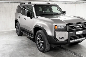 https://vehicle.imgix.net/4227199/df0399fb-5fd6-43ed-8704-68bc1bc73993.jpg