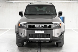 https://vehicle.imgix.net/4227199/f445c44b-378a-41e7-bcc5-47200a935ec3.jpg