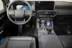 Toyota Land Cruiser 2.8 D 48V Invincible