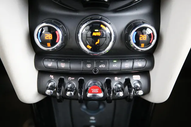 Mini Cabrio F57 2.0i Cooper S SDKG