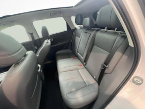 https://vehicle.imgix.net/4227278/e07f96b9-2410-40b4-8171-21741d8db645.jpg