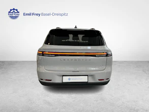 https://vehicle.imgix.net/4227304/807f4513-93ff-4745-ad24-2c3bff3c4ba5.jpg