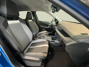 Opel Frontera 1.2 T HEV 145 GS
