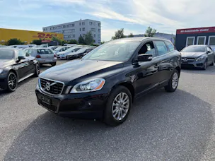 VOLVO XC60 2.4 D5 Summum AWD