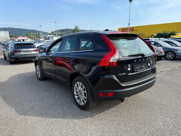 Volvo XC60 2.4 D5 Summum AWD