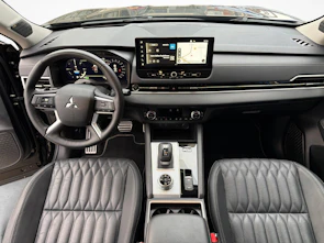 Fahrzeugbild MITSUBISHI Outlander 2.4 PHEV Instyle 4x4