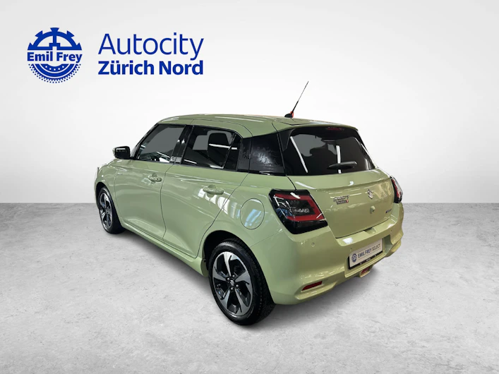 Fahrzeugbild SUZUKI SWIFT