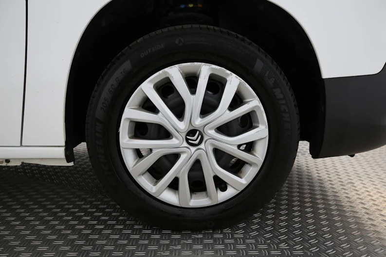 Fahrzeugbild CITROEN BERLINGO