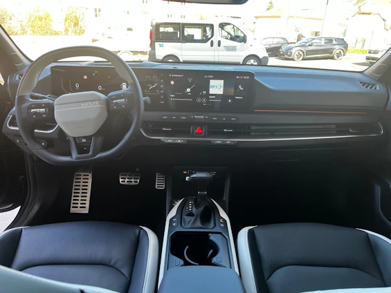 image du véhicule 6 image du véhicule 6