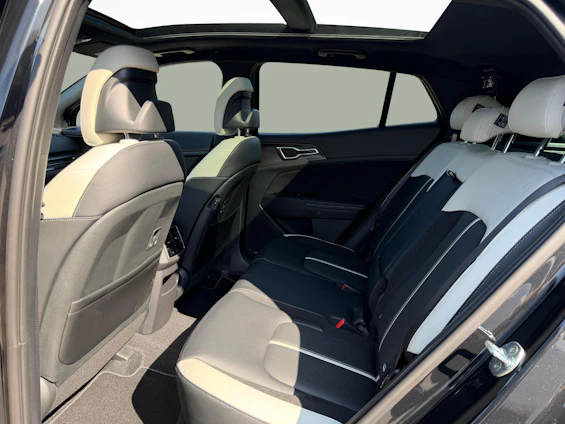 Fahrzeugbild 9 Fahrzeugbild 9