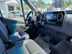 Mercedes-Benz Sprinter 317 CDI Base DK S 4x2 Kipper