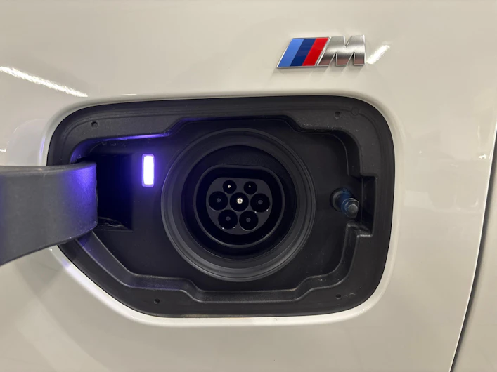 Fahrzeugbild BMW 3 SERIES