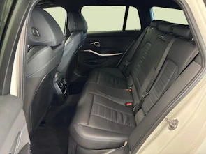 Fahrzeugbild BMW 330e xDrive SAG Touring M-Sport
