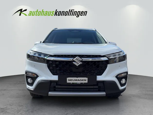 Suzuki S-Cross 1.4 T Sakura Hybrid 4x4