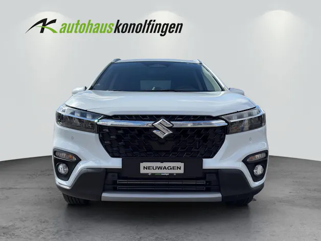 Suzuki S-Cross 1.4 T Sakura Hybrid 4x4