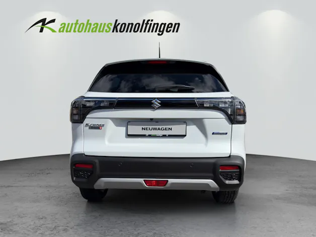 Suzuki S-Cross 1.4 T Sakura Hybrid 4x4