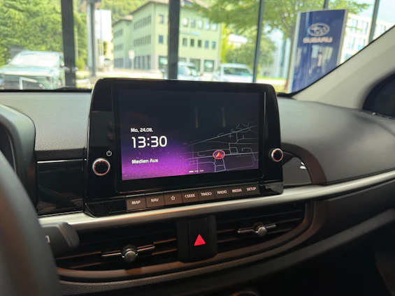 Fahrzeugbild 14