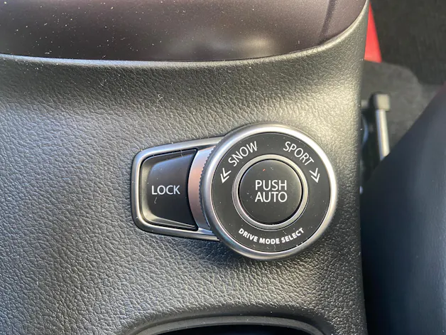 Suzuki S-Cross 1.4 T Compact Top Hybrid 4x4