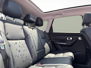https://vehicle.imgix.net/4227690/cb3771a3-e860-43df-a458-098b959ffe03.jpg