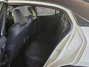 Toyota C-HR+ Premium AWD