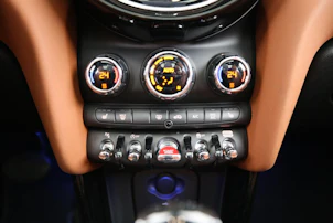 Fahrzeugbild MINI F55 2.0i Cooper S