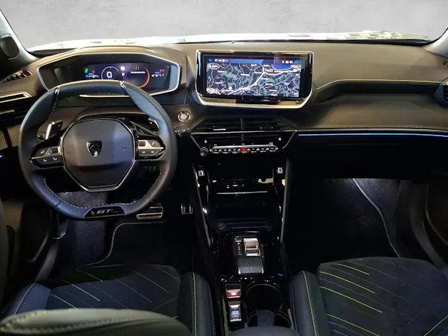Peugeot 2008 1.2 Hybrid 145 GT
