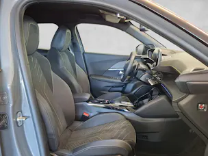 Peugeot 2008 1.2 Hybrid 145 GT