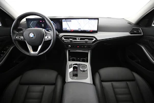 Fahrzeugbild BMW 320d xDrive Touring