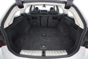 Fahrzeugbild BMW 320d xDrive Touring