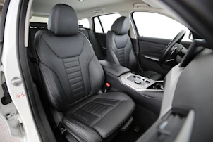 Fahrzeugbild BMW 320d xDrive Touring