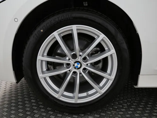 BMW 320d xDrive Touring
