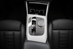 Fahrzeugbild BMW 320d xDrive Touring