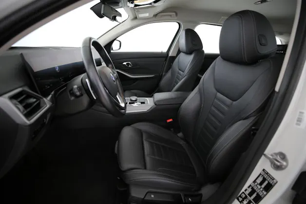 BMW 320d xDrive Touring