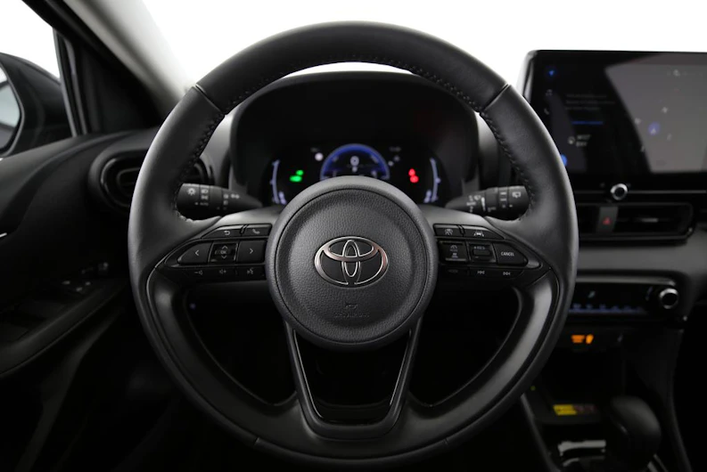 Fahrzeugbild TOYOTA YARIS