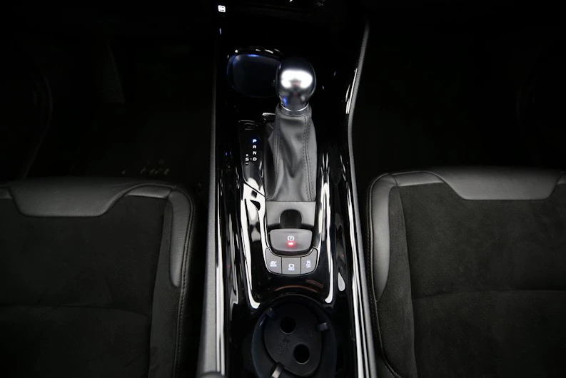 image du véhicule TOYOTA C-HR