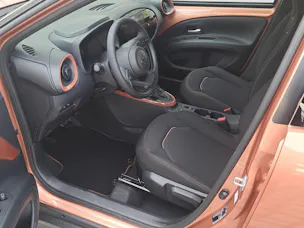 Toyota Aygo X 1.5 VVT-i HSD Trend