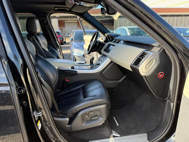 Land Rover Range Rover Sport 3.0 SDV6 HSE Dynamic