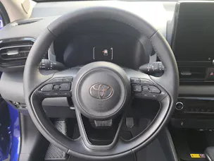 Toyota Yaris 1.5 VVT-i HSD Trend